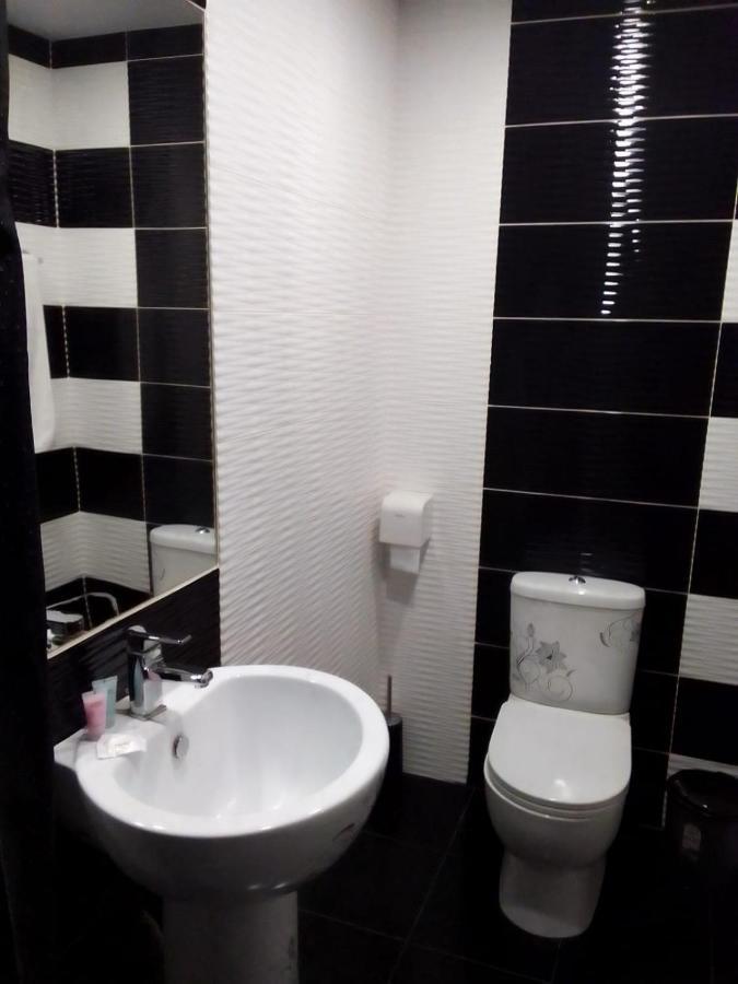 Planet Hotel Jerevan Eksteriør billede