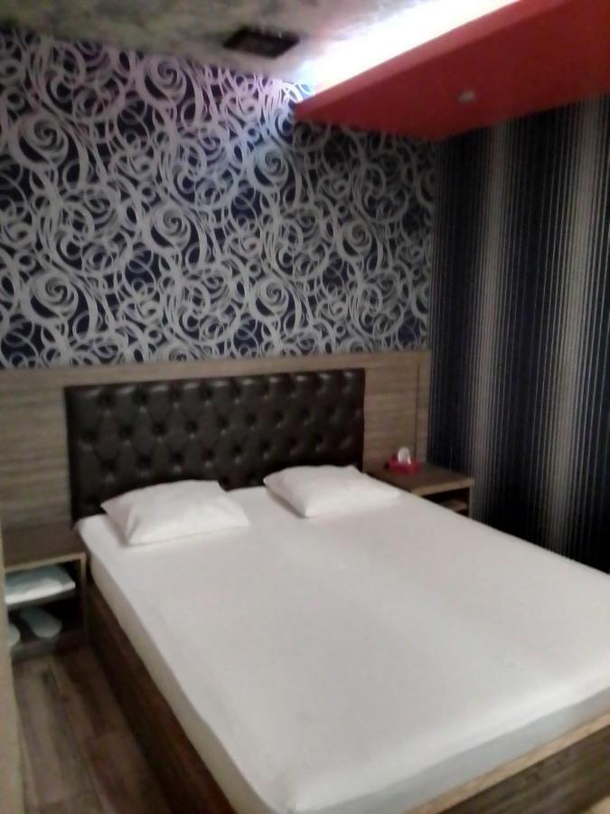 Planet Hotel Jerevan Eksteriør billede