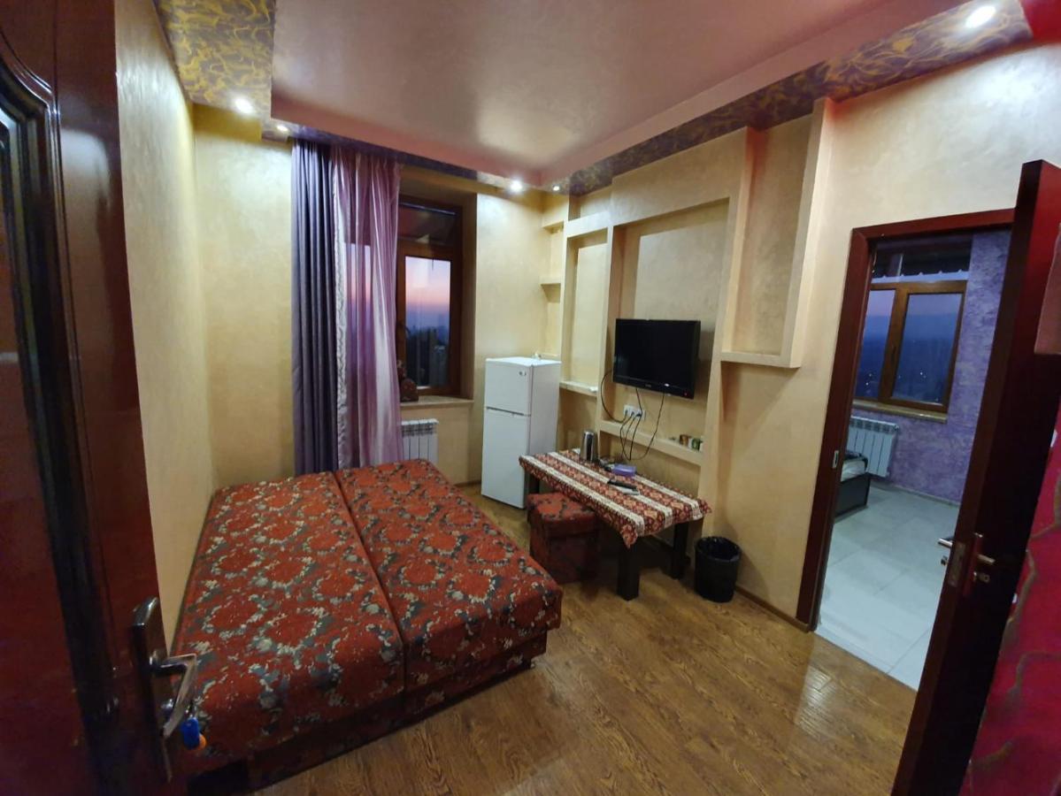 Planet Hotel Jerevan Eksteriør billede